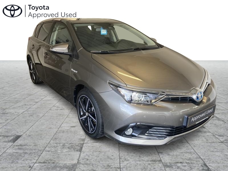 Toyota  Véhicule gamme précédente - Auris